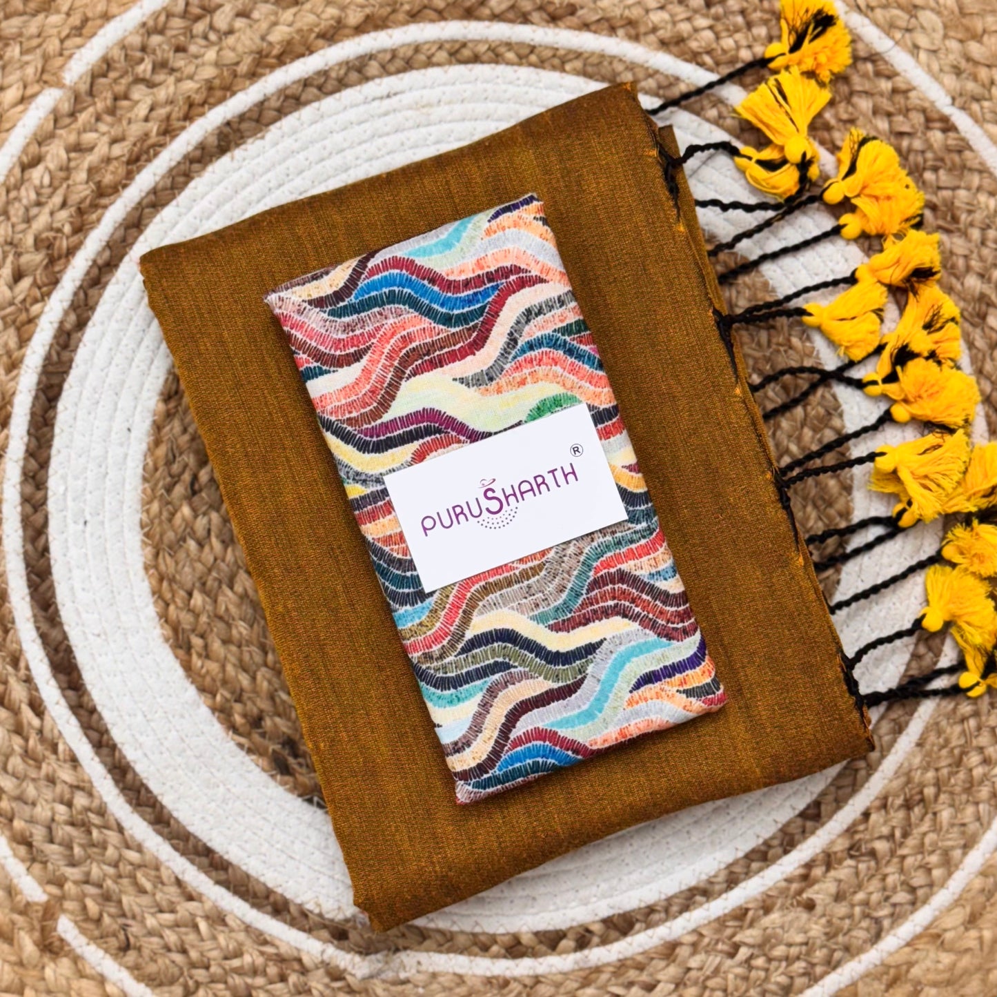 Plain Khadi Cotton Saree with Digital Print Blouse – Elegant & Comfortable Wear