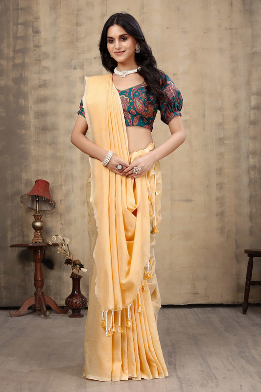 Plain Khadi Cotton Saree with Digital Print Blouse – Elegant & Comfortable Wear